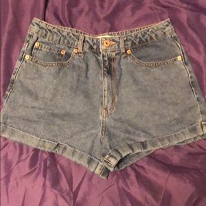Old fashion high waisted shorts